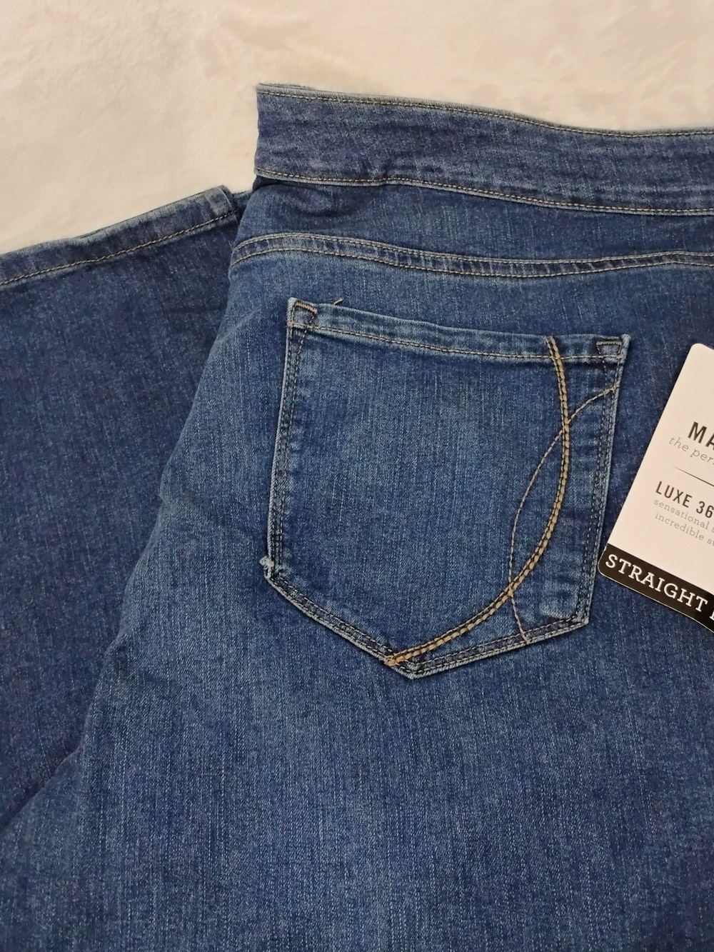 Bandolino Mandie Womens 22 W Dark Wash Straight Leg Jeans Stretch Plus NEW U